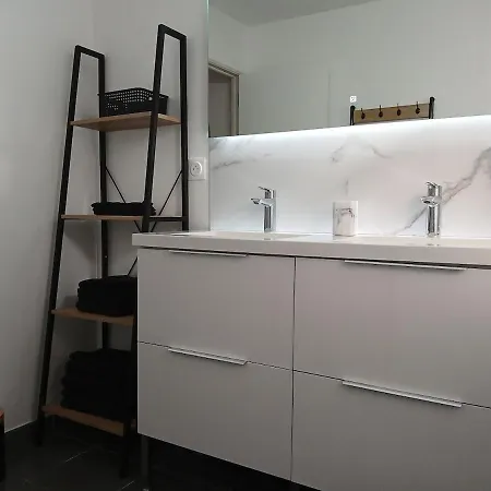 Maison De Au Calme Avec Espace Jaccuzi בית נופש
