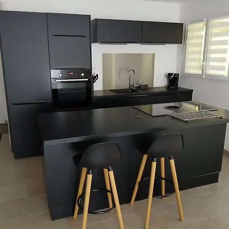 Maison De Au Calme Avec Espace Jaccuzi * לה טורבל